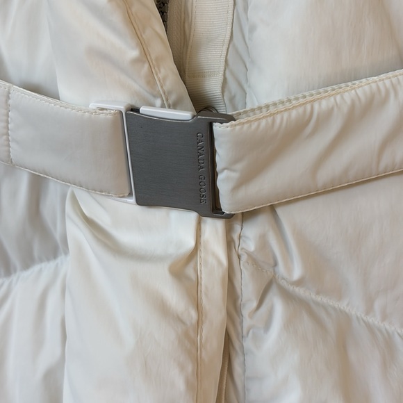 Canada Goose Women’s NWT Marlow Parka North Star White Medium - Picture 6 of 12